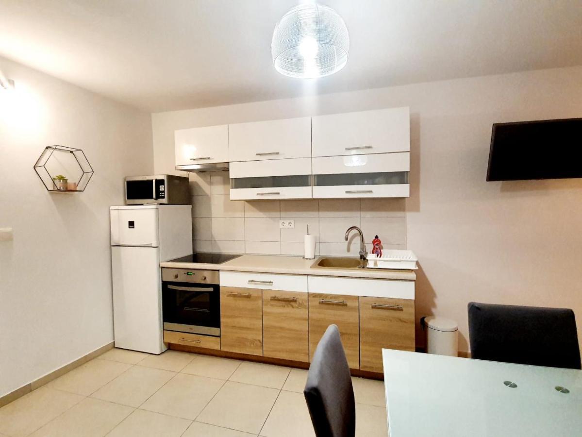 Apartmani Sara Bibinje Exteriör bild